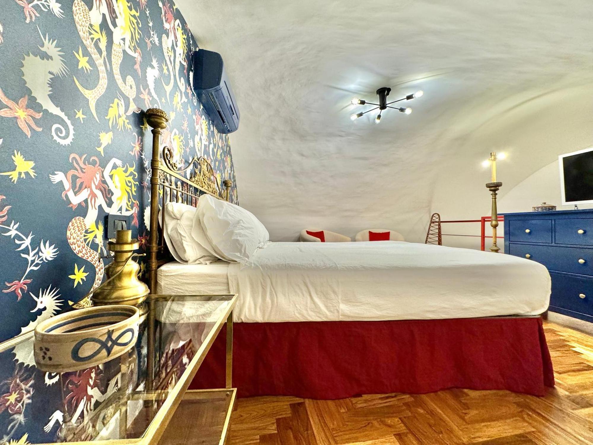 Alma De Templarsf - Stunning Design Home With Sea View And Terrace Napoli Bagian luar foto