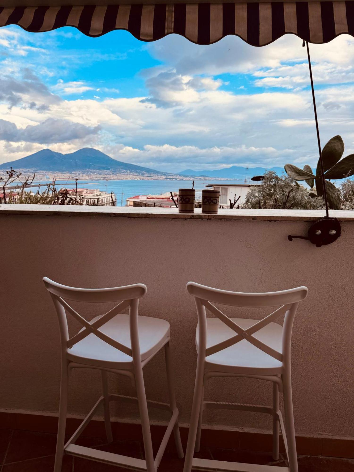 Alma De Templarsf - Stunning Design Home With Sea View And Terrace Napoli Bagian luar foto
